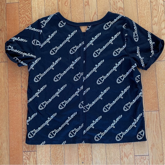 Champion crop top size medium black and white - Picture 2 of 5